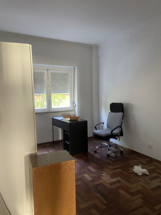 Arrenda-se apartamento T2