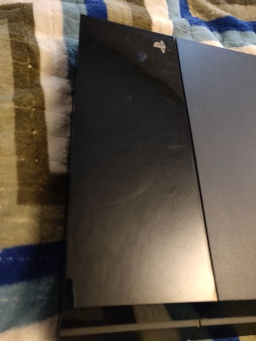 Продам ps4 fat 1 Тб (П.з. 10.01)