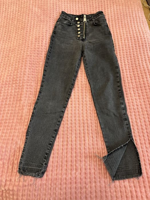 Штани жіночі джинсові