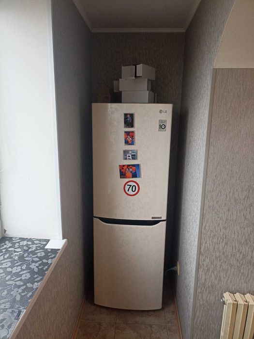 Видова 2х квартира, р-н Славутич-арени.