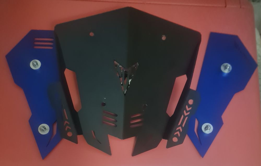 Carenagem yamaha MT 125 para como  nova