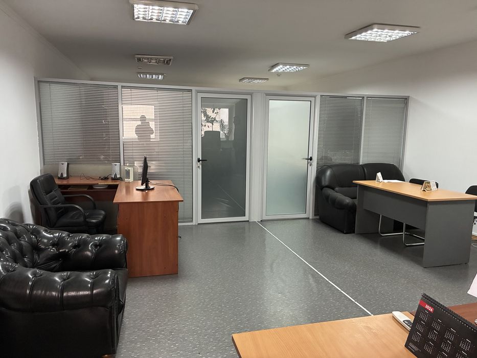 Оренда частини кабінету 30м2