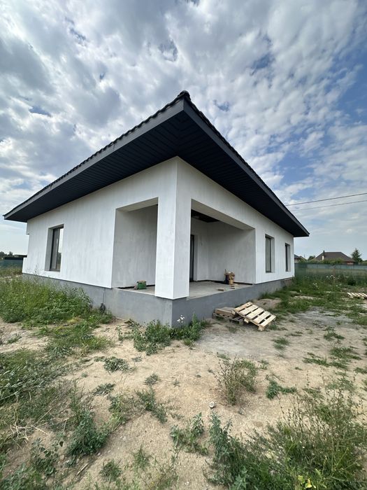Продам  будинок в с Боголюби
