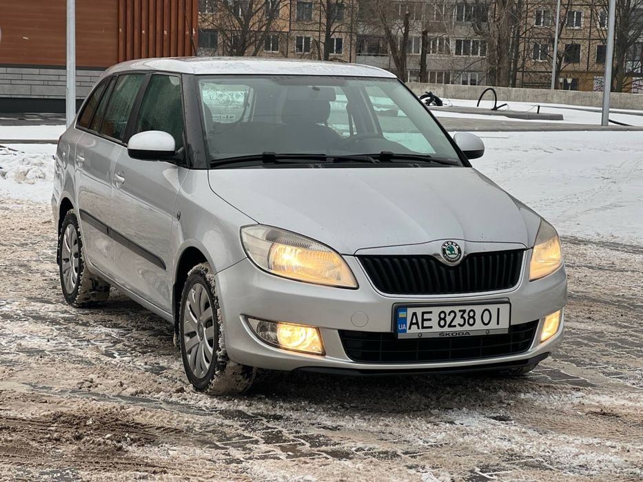 Продам Skoda Fabia 2011 1.6 дизель