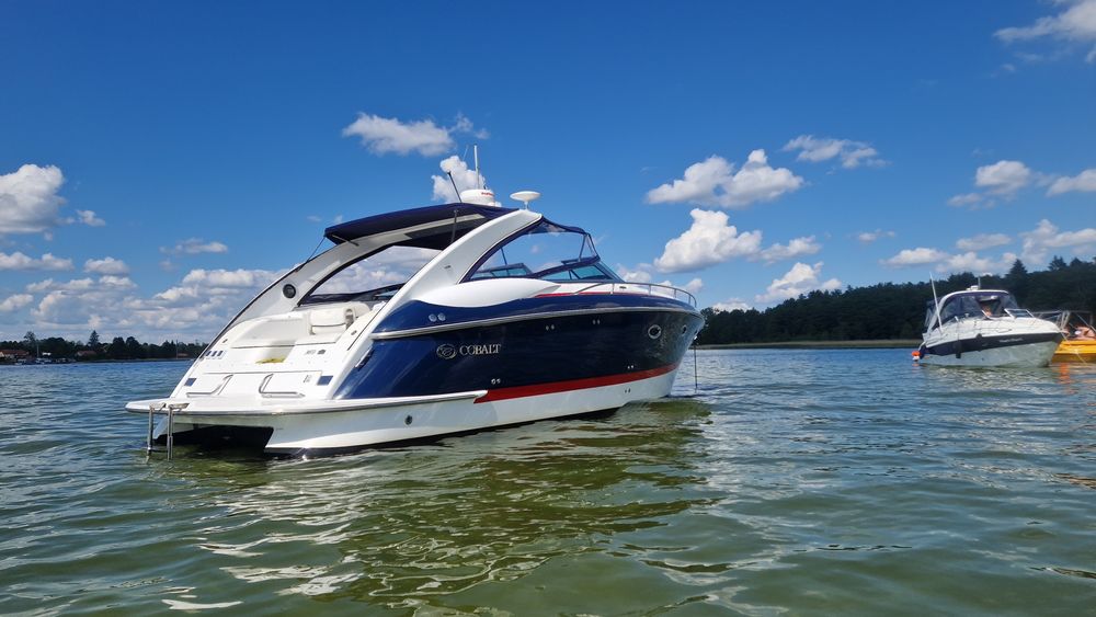Cobalt 360 sport cruiser