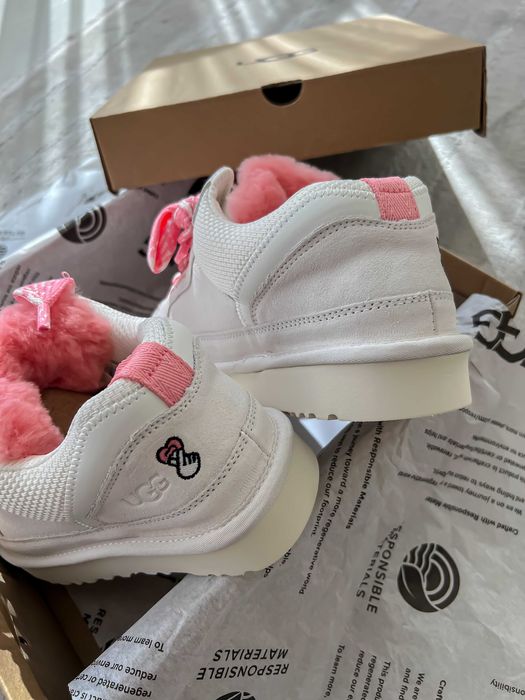 UGG Lowmel Love 25 Valentines Edition Limited уггі ботінки білі рожеві