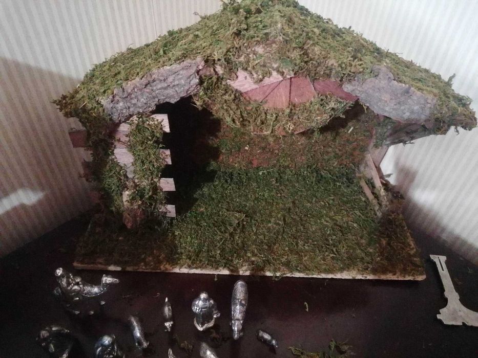 Conjunto de Presépio Vintage + Figuras em Metal