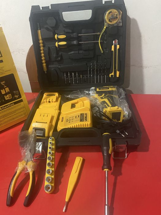 Aparafusadora de 21v em amarelo