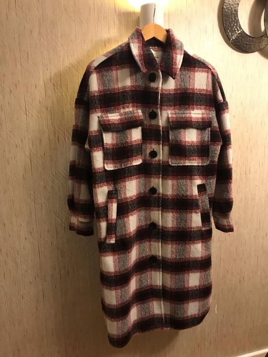 Casaco camiseiro comprido Stradivarius