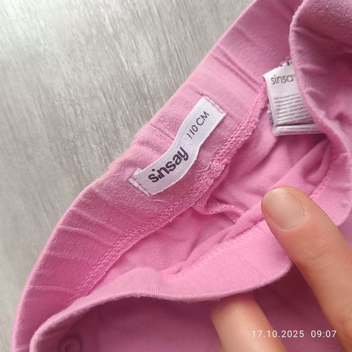 Legginsy Sinsay rozmiar 110
