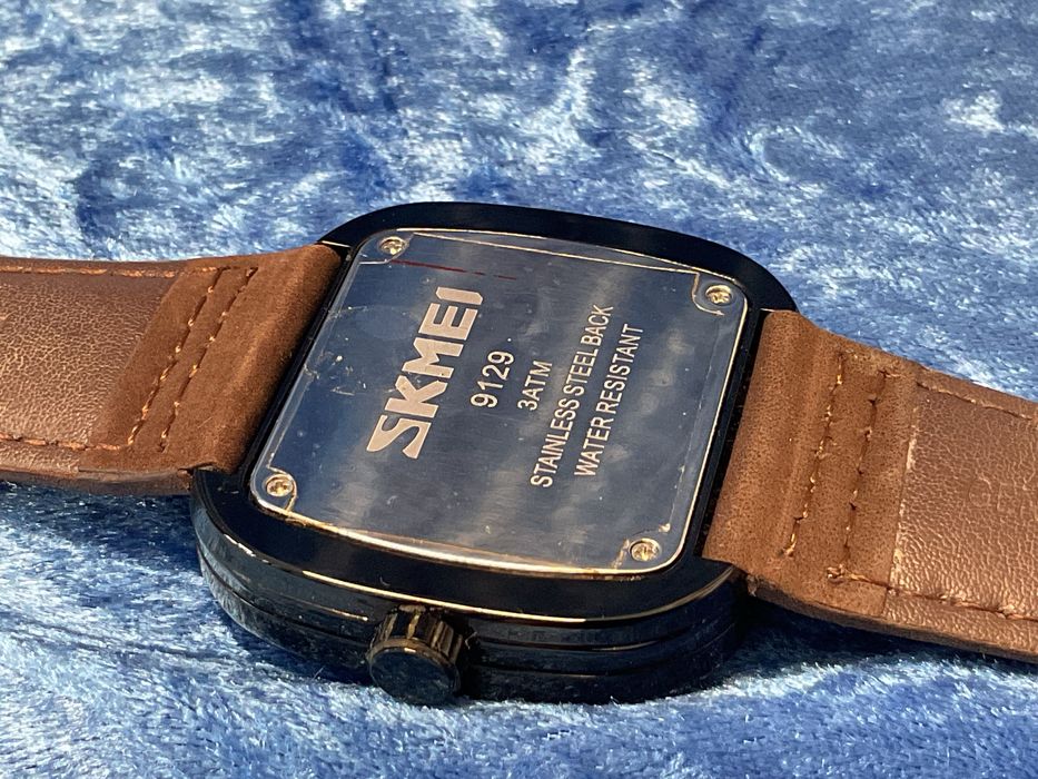Relógio skmei Quartz ,,ver discrição