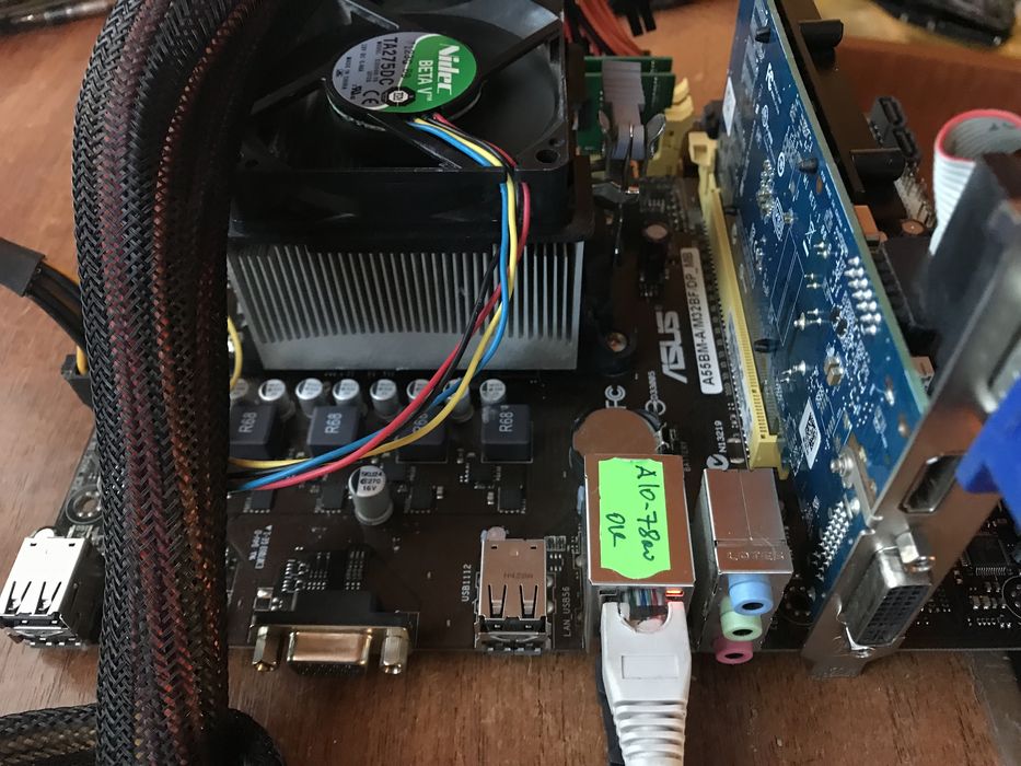 AMD A10-7800(4 core)процесор,8GB,материнська плата Asus A55-BM/кулер