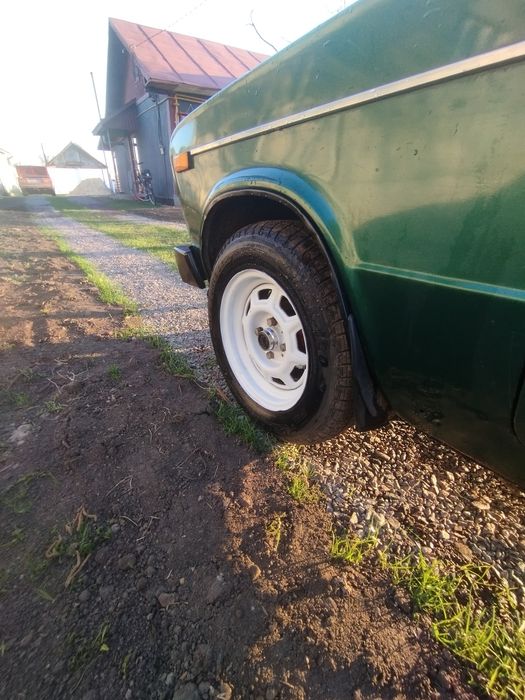 Продаж ваз 2103 .