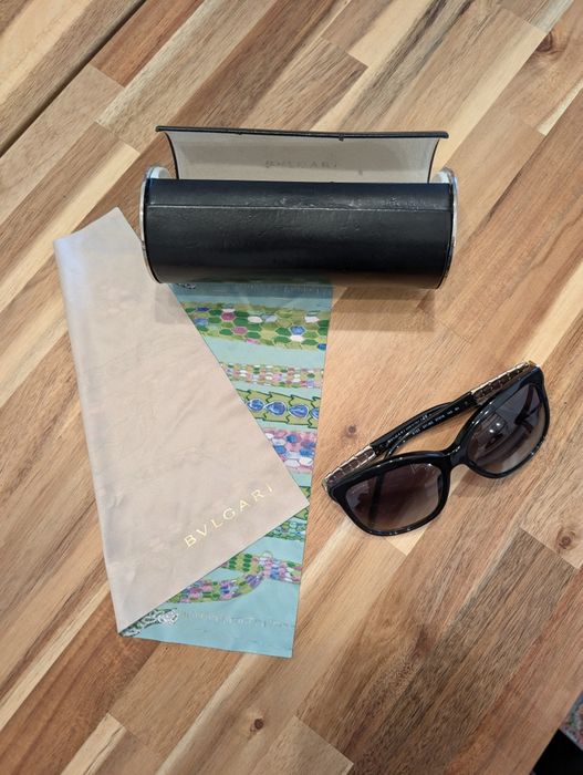 Óculos de Sol Bvlgari como novos