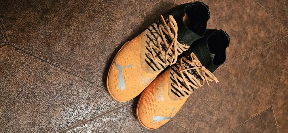 Продаю футбольні бутси Puma Future