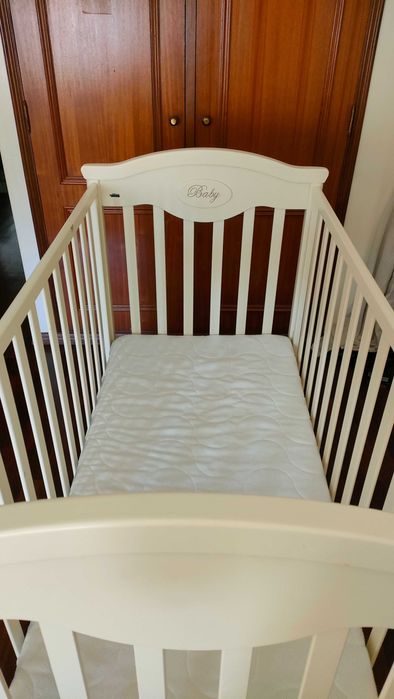 berço/cama criança