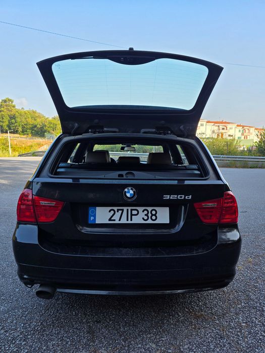 BMW 320d Pack M Interior