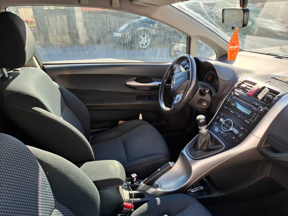 Toyota Auris 1.4 D4D, gasóleo, comercial