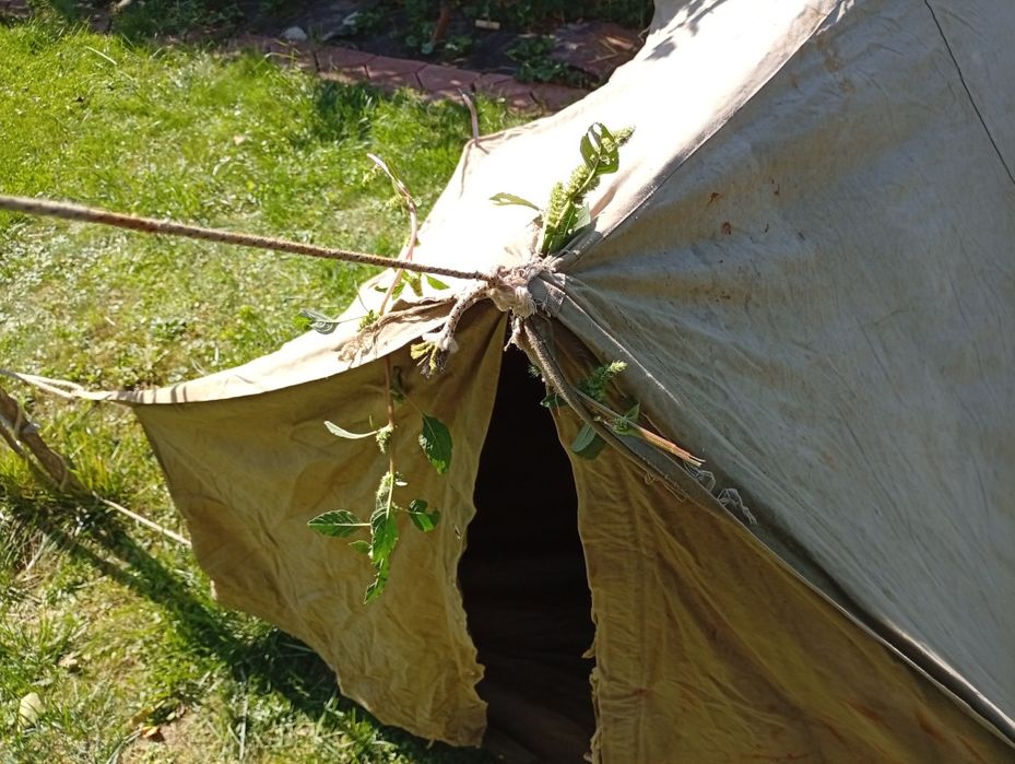 Палатка брезентова 2містна бу.