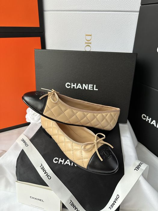 Baleriny Chanel beige leather