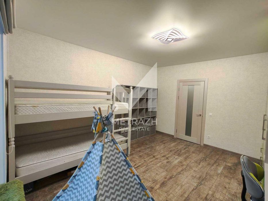 Продаж 2-кімнатна квартира з ремонтом та меблями в ЖК «Кришталеві Джерела»
