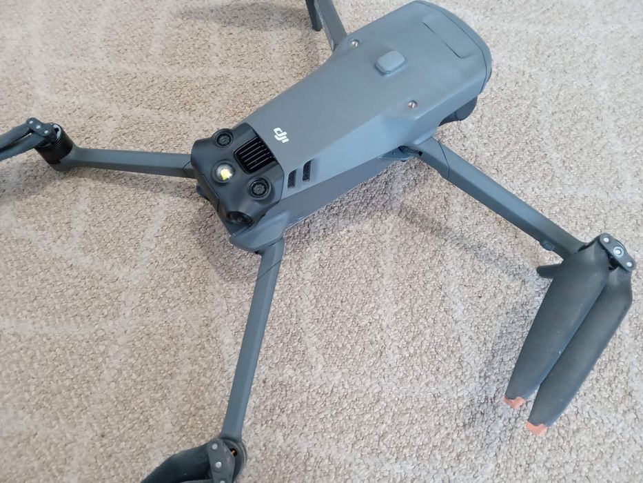 Мавик 3 е , тушка ,б/у