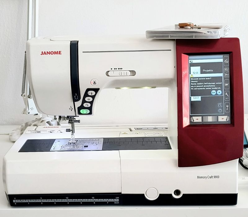 Zestaw Maszyno-Hafciarka Janome MC9900 + Digitizer Jr + 3 tamborki