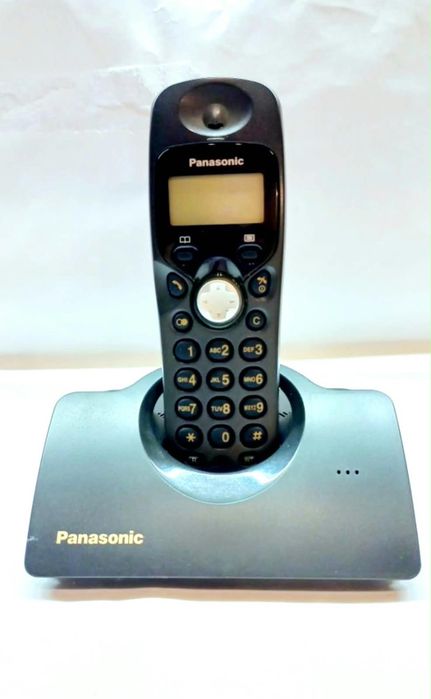 Radiotelefon . bezprzewodowy