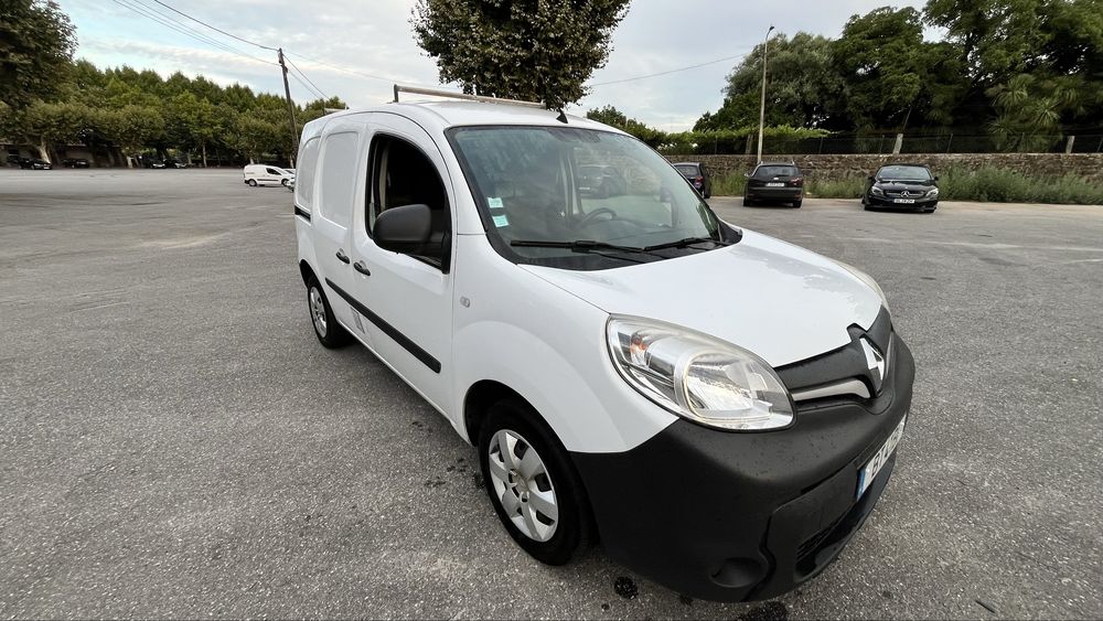 Renault Kangoo Van
