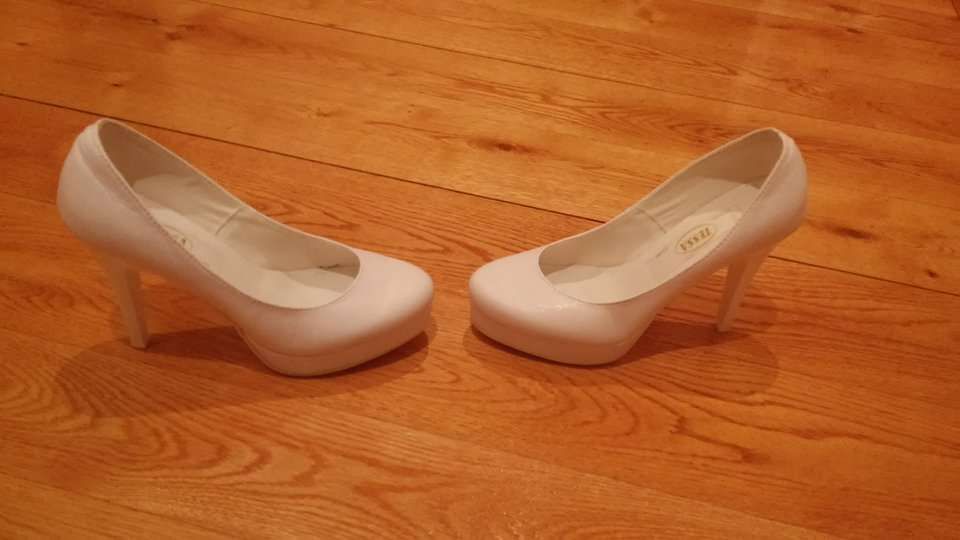 Białe szpilki Buty Ślubne Tessa 37
