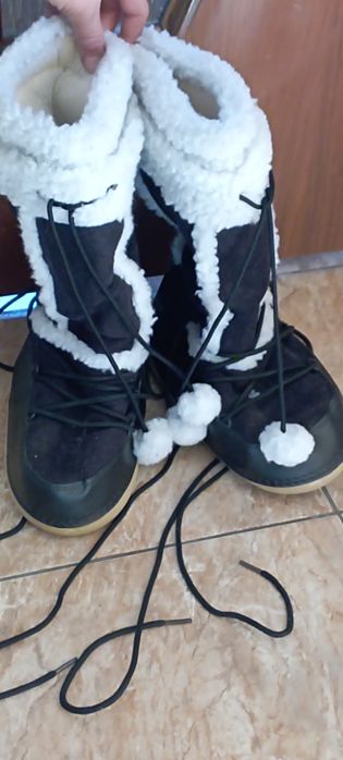 Теплі угі валянки