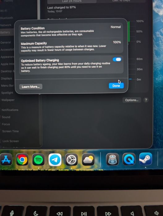 MacBook Air M2 8/256 GB jak nowy!