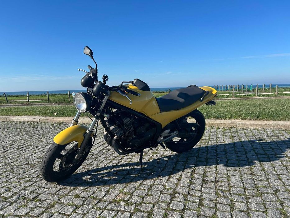 Yamaha XJ600 de 1994 – 53.000 km – para arranjar