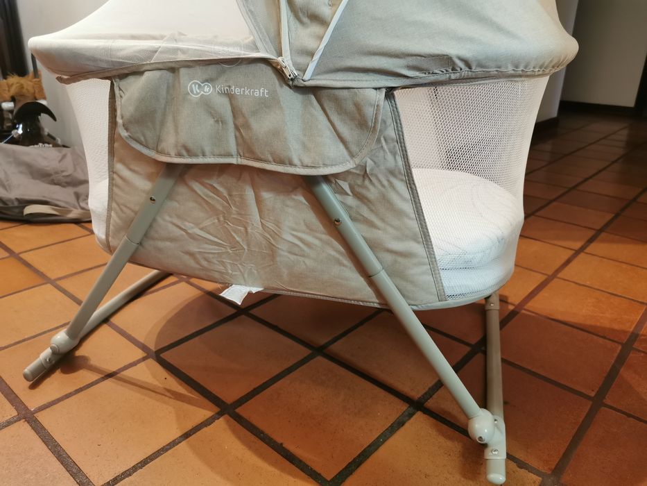 Berço tipo next2me kinderkraft