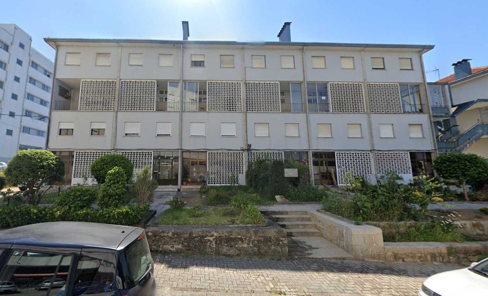 Apartamento T3 Duplex com sótão no centro de Barcelos