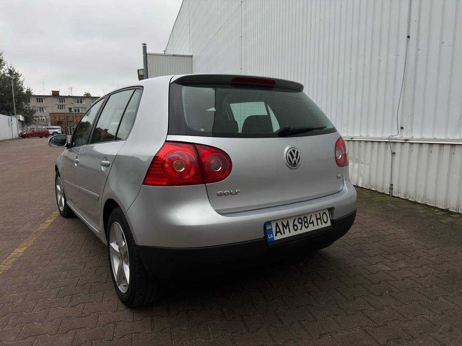 Volkswagen Golf 2005 VIN WVWZZZ1KZ5P077170 фото оголошення 5 з 12