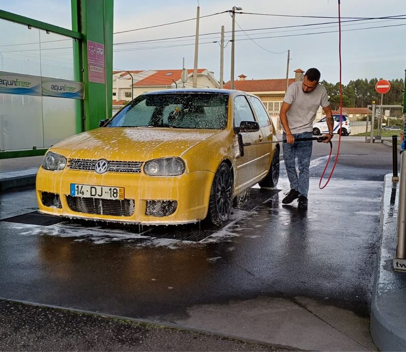 Vendo ou troco golf 4 pd