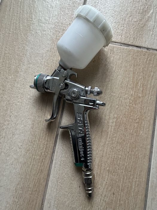 Краскопульт Sata minijet 4