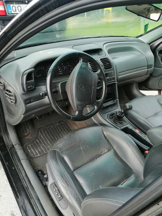 Renault Laguna 1.8 gasolina para peças bancos pele eléctricos Boa mecâ