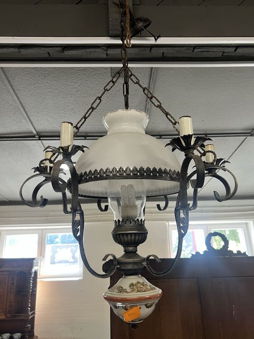 Lampa wisząca holenderska