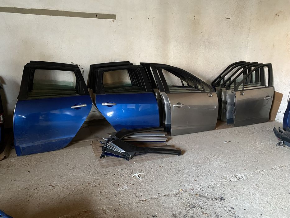 Renault scenic 3 двері молдинг  скло