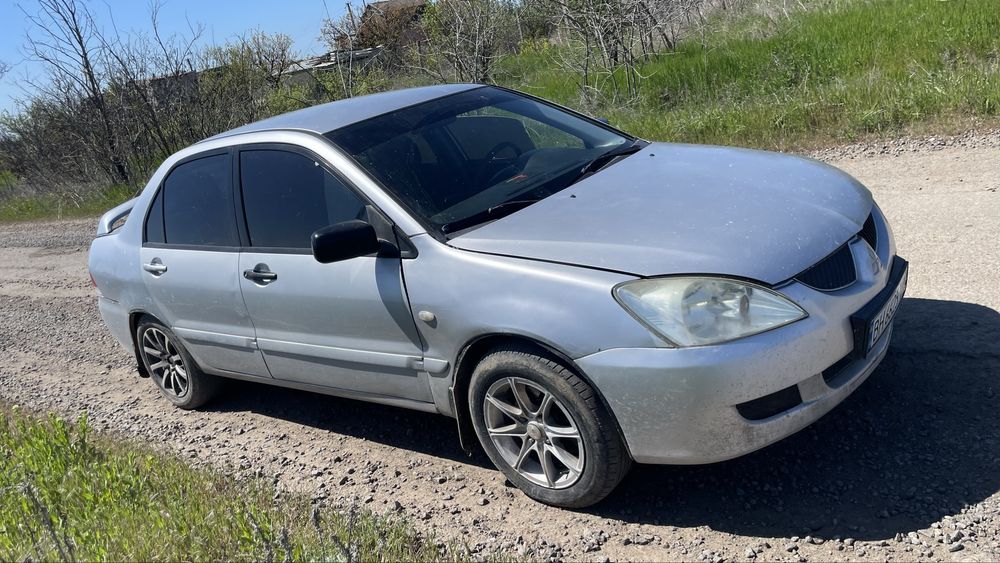 Mitsubishi Lancer 9