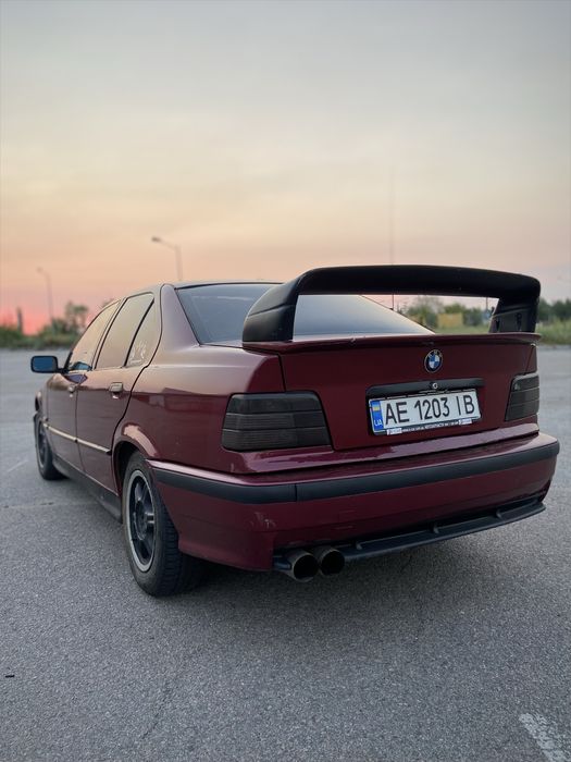 Bmw e36 1.8 бензин