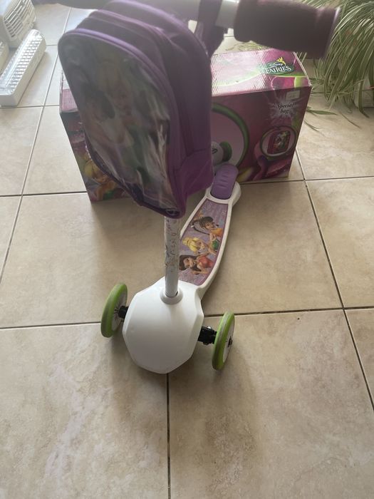 Продам  самокат для девочки Дисней