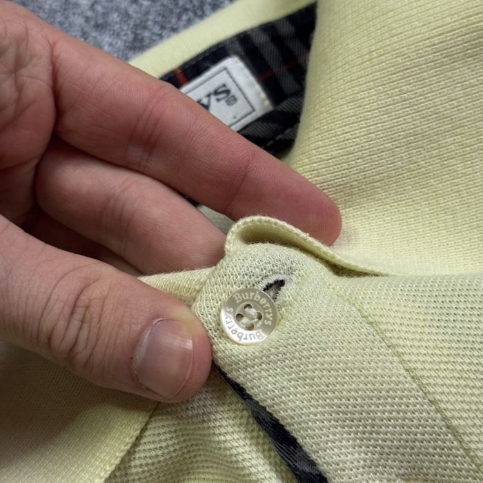 Футболка поло вінтажна burberrys у пісочному кольорі, burberry luxury
