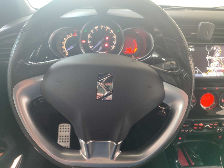 Ds3  1.6 thp Sport Chic foto 5