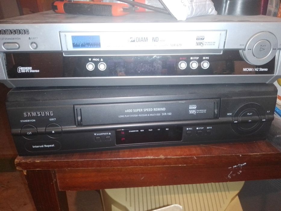 Відеомагнітофон відеоплеєр Samsung