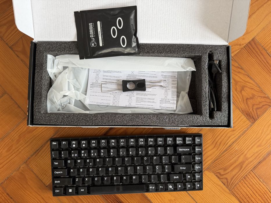 Teclado mecânico com fios Lenovo Legion K510 mini pro