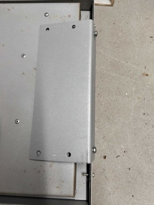 Reclamo luminoso robusto