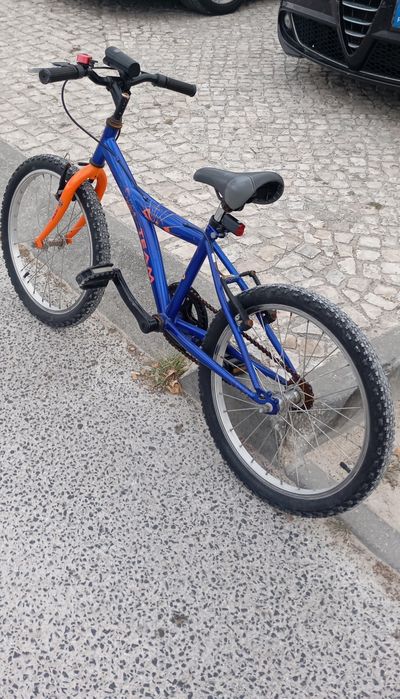 Bicicleta de menino